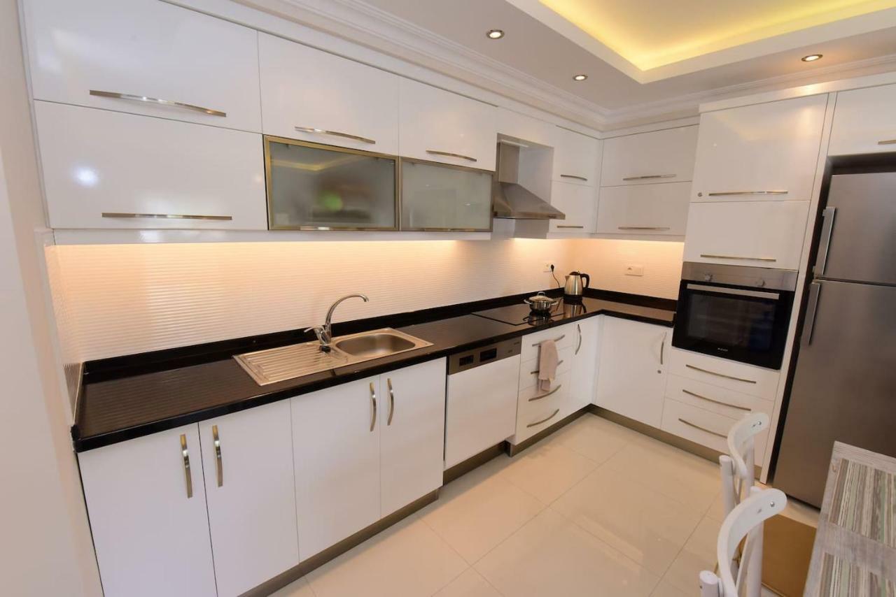 Beautiful In Oba Star Complex Apartment *