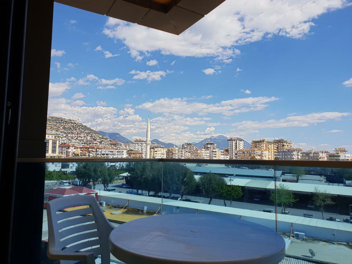 Granada Apartment