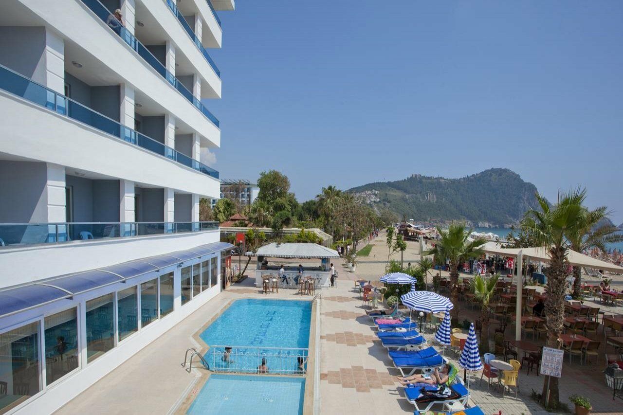 Hotel Azak