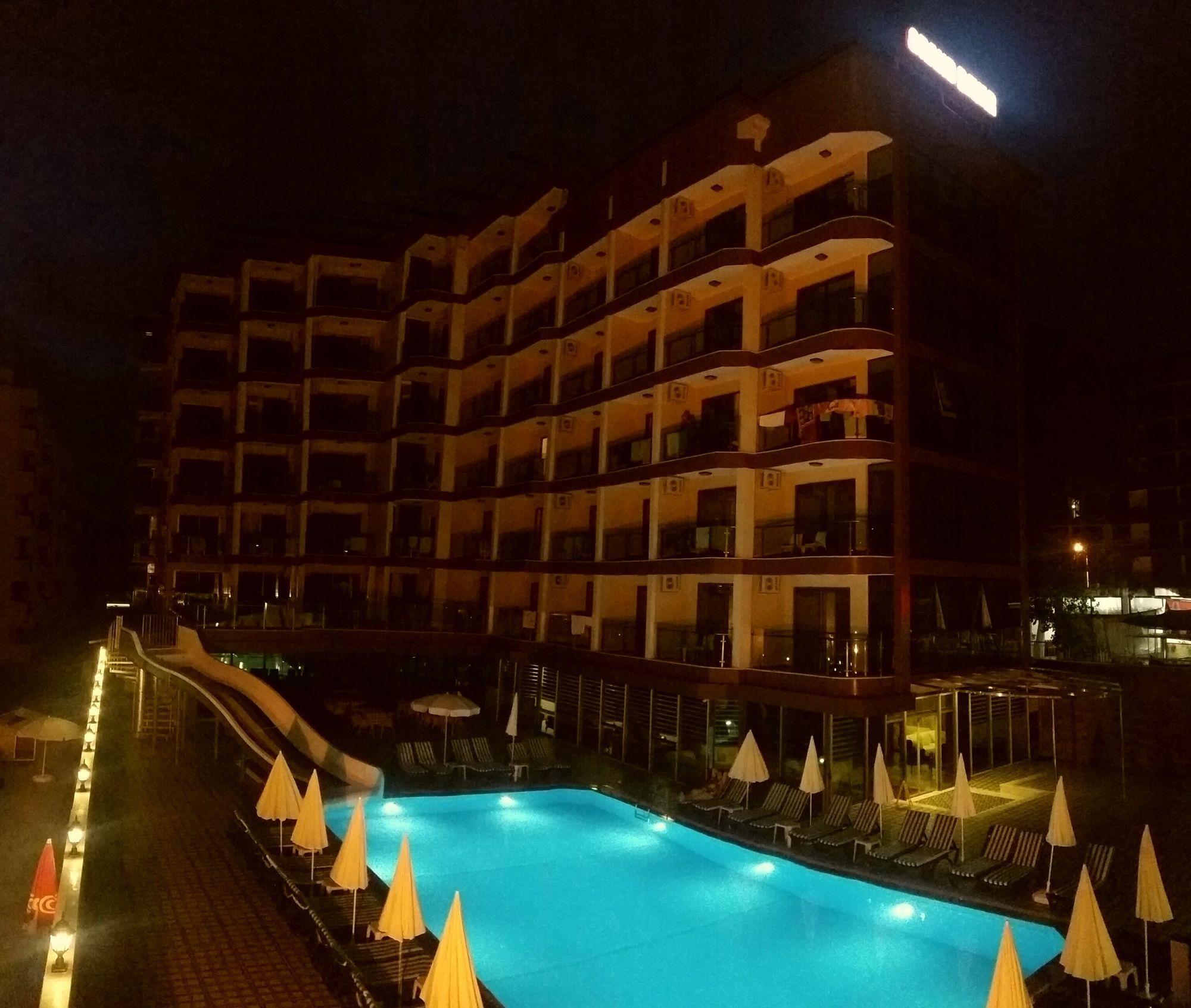 Grand Bayar Hotel 3*