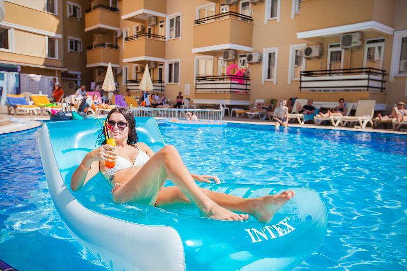 Kleopatra Alis Hotel