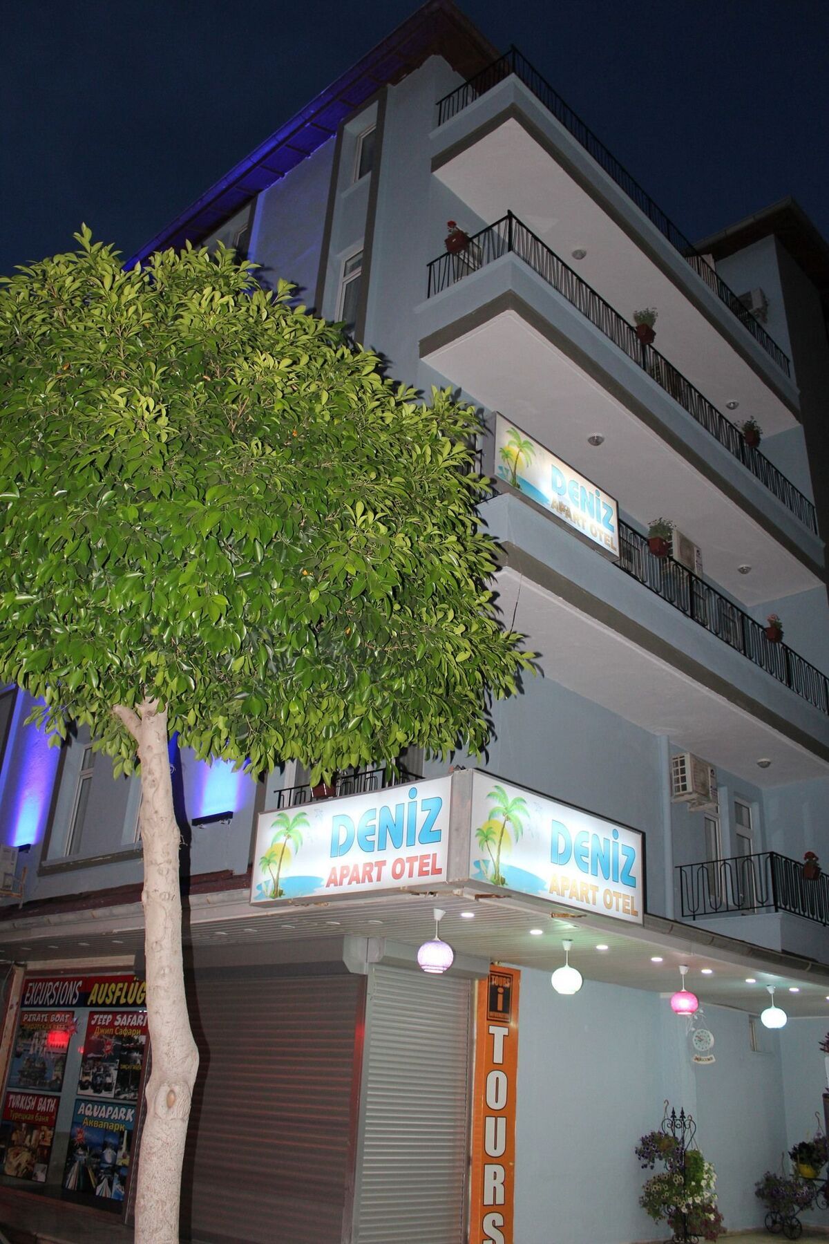 Deniz *