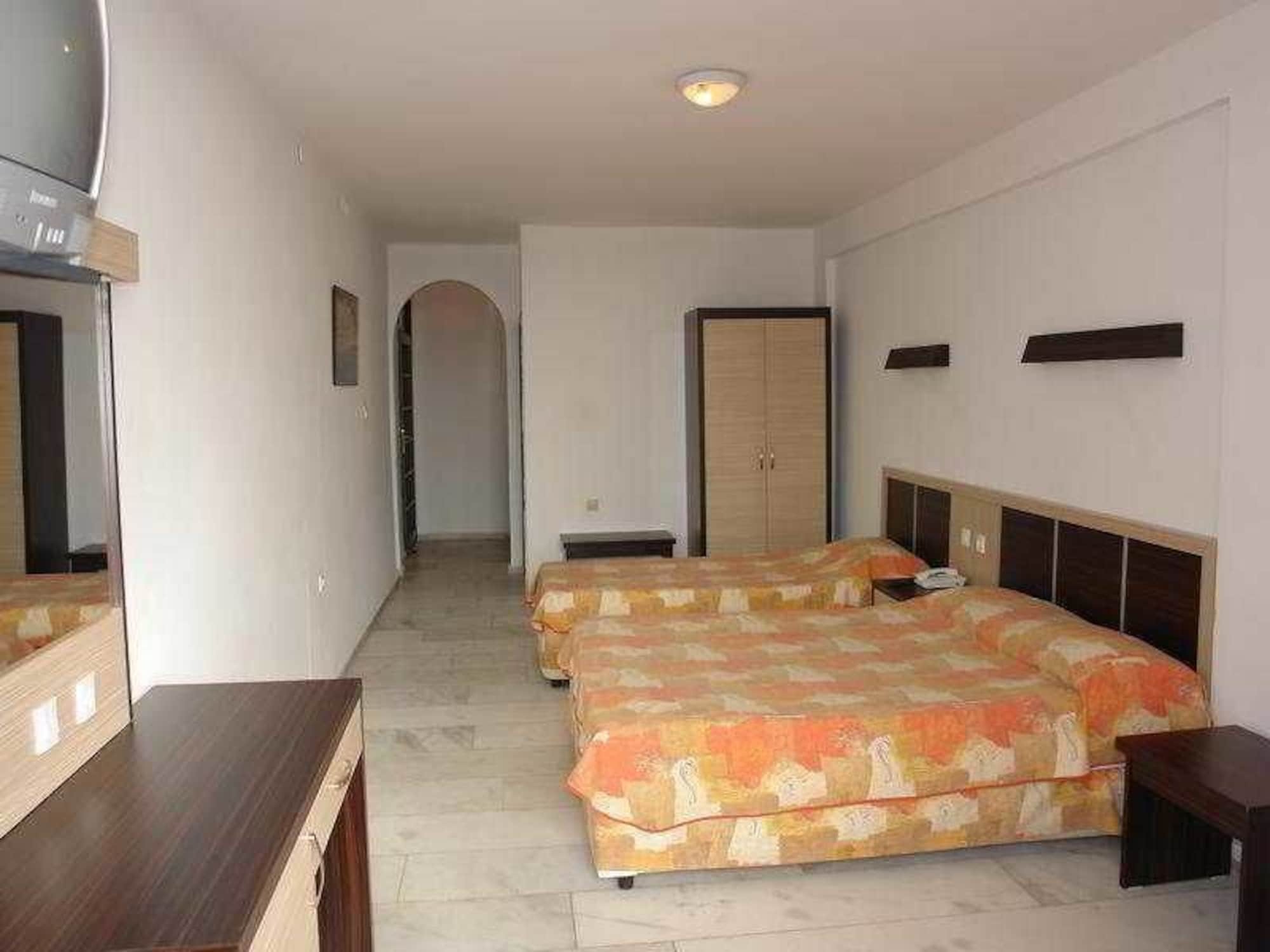 Monart Luna Playa Alanya
