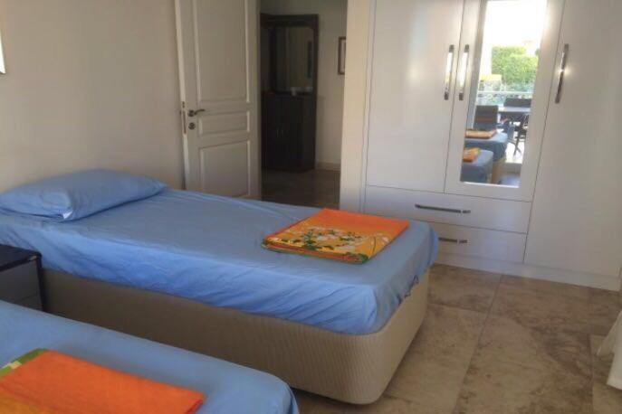 Apartment Dana 1 *