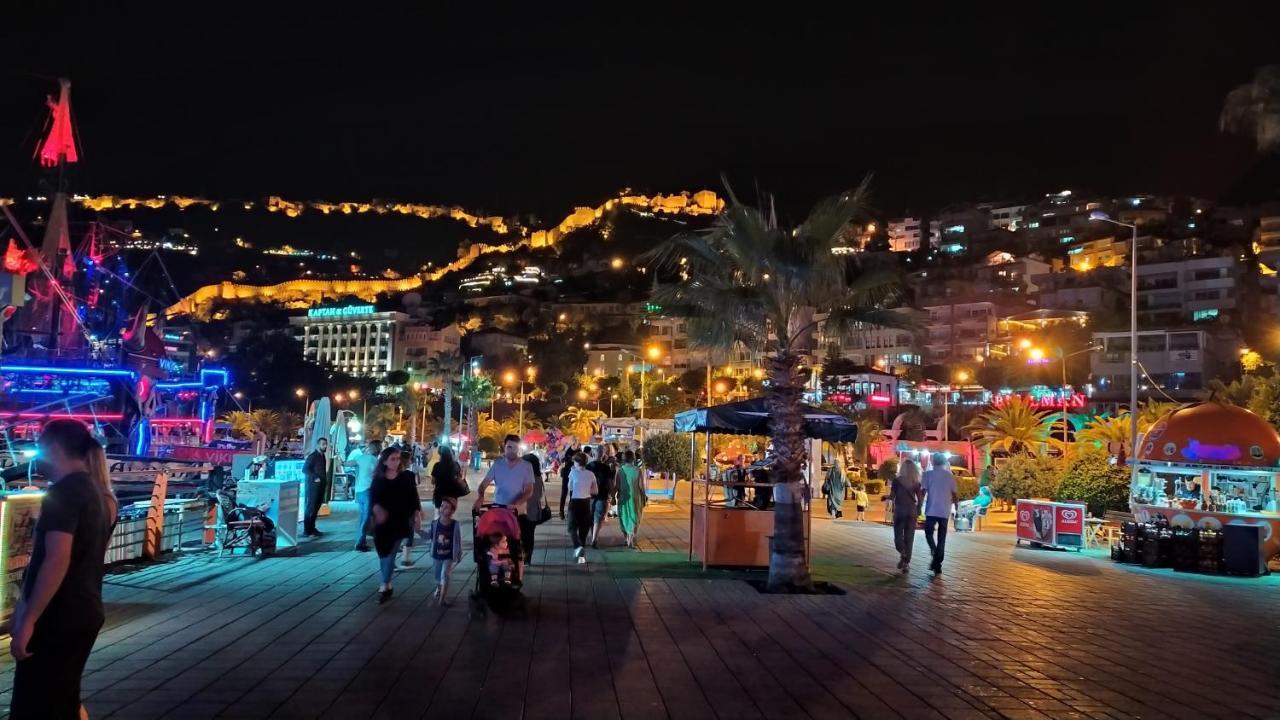 Manolya Apartment. Alanya, Center Apartment Alanya