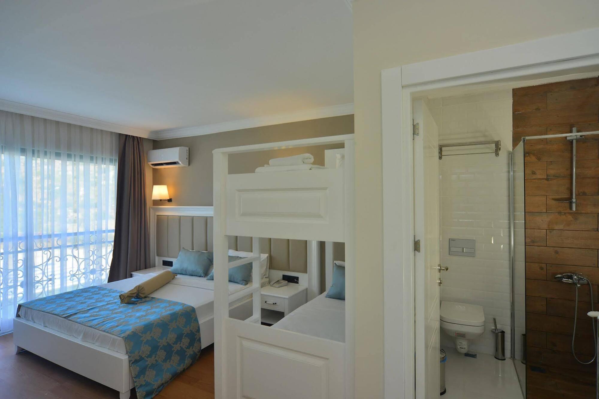 Sea Star 3*