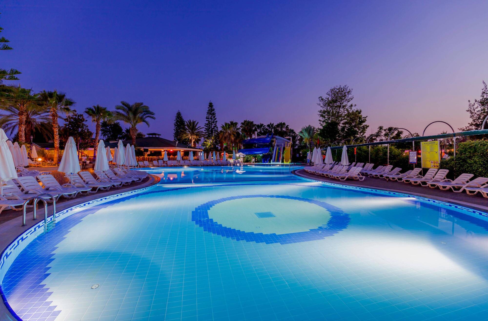 Hotel Holiday Park Resort Alanya