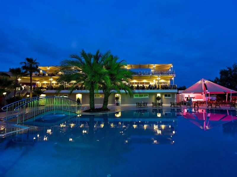 Hotel Ganita Club &