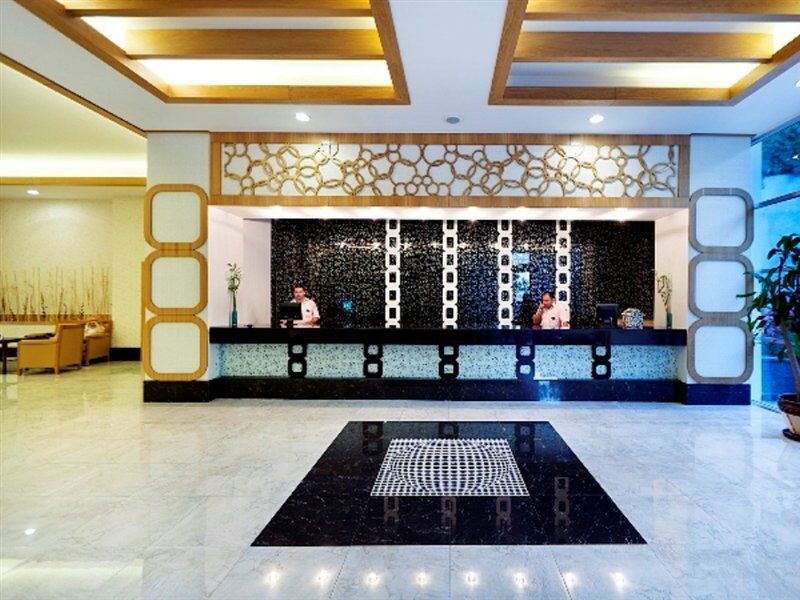 Ganita Club & Hotel 5*