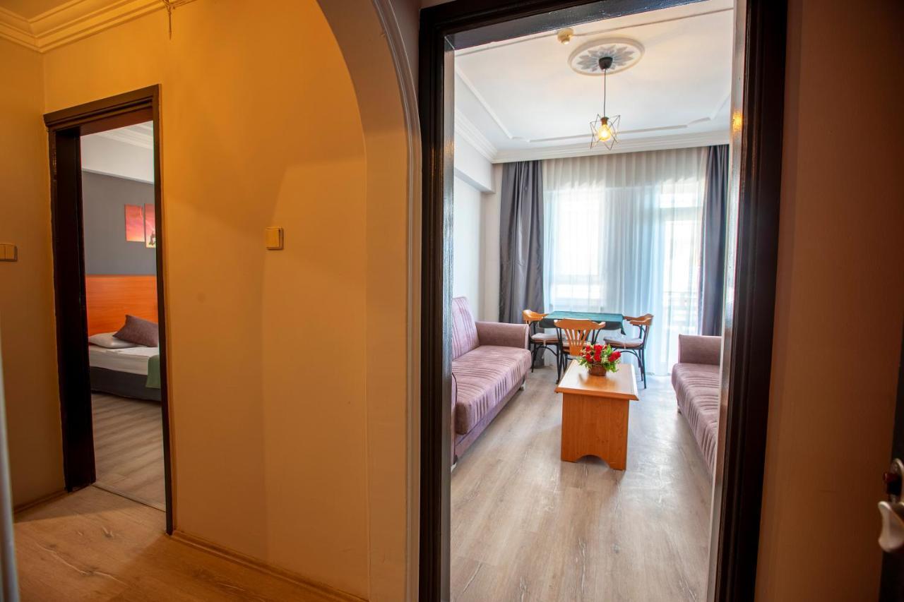Aparthotel Hma &