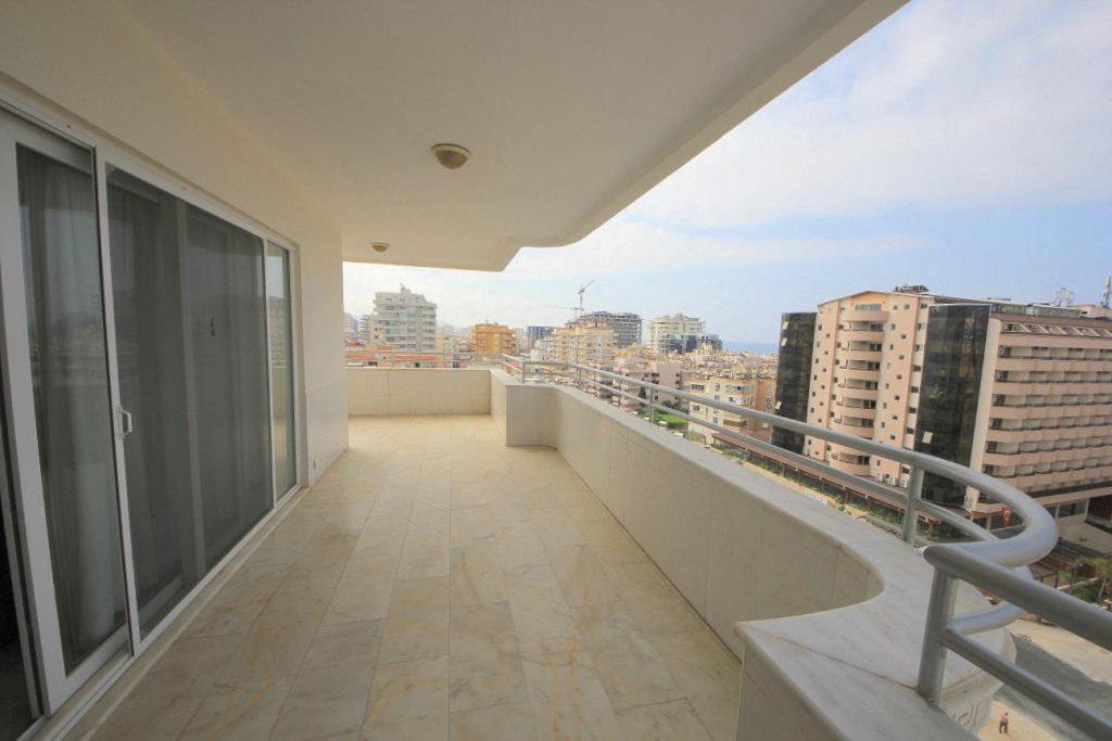 Kurt Safir Apartment Alanya