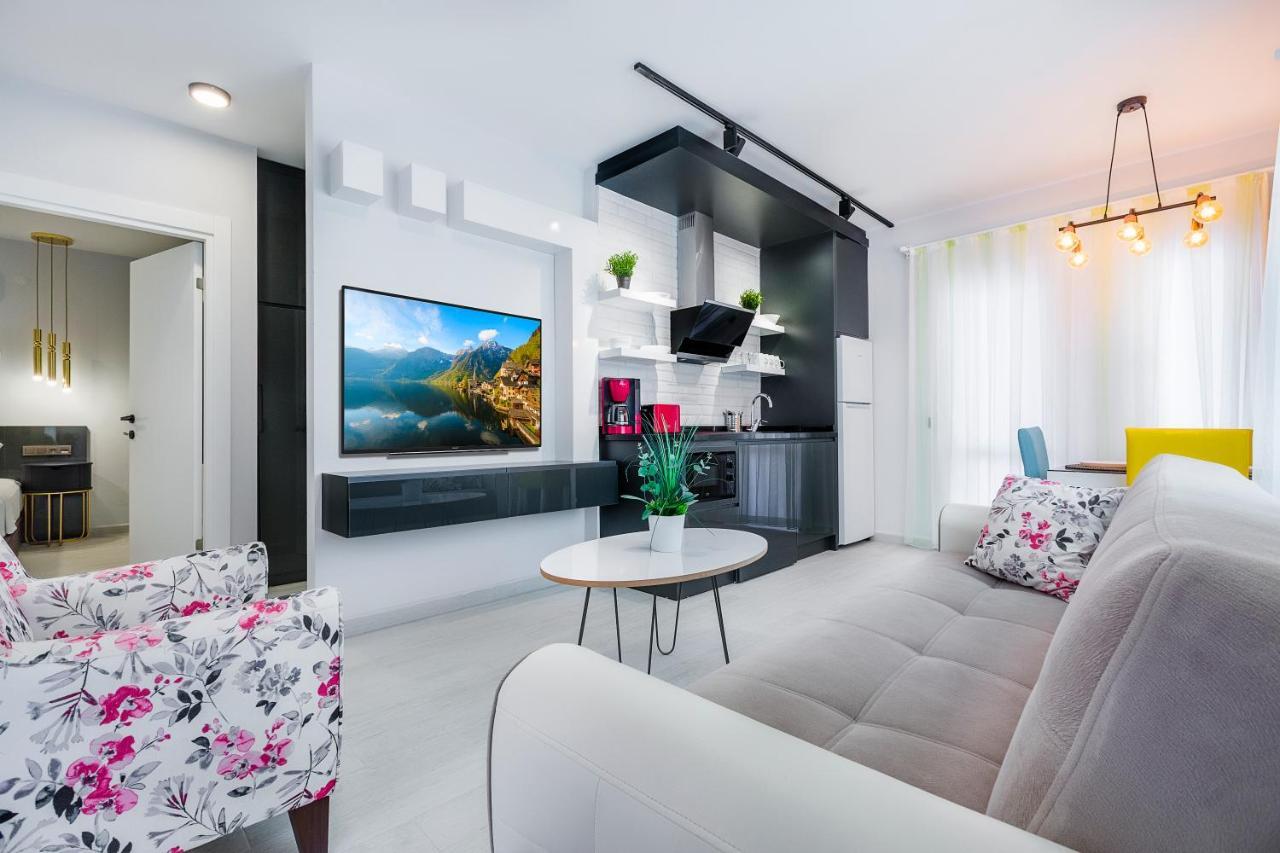 Twin Aparthotel 3*