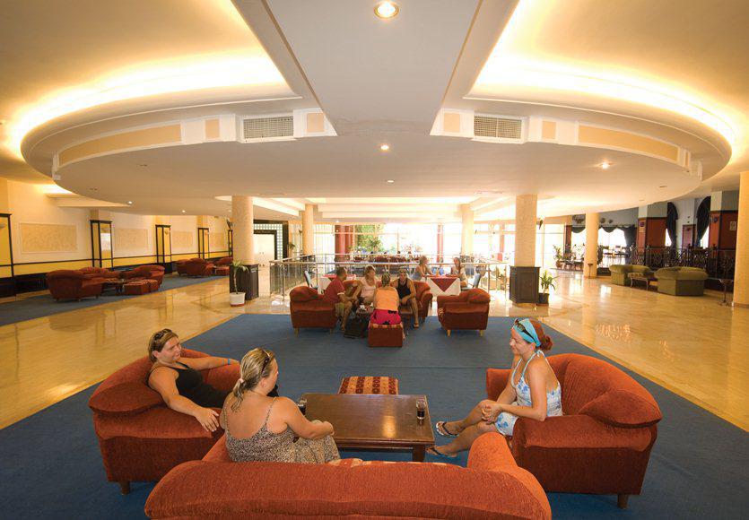 Holiday Park Resort Hotel 5*