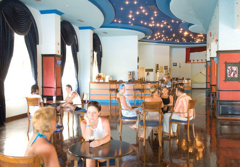 Hotel Holiday Park Resort