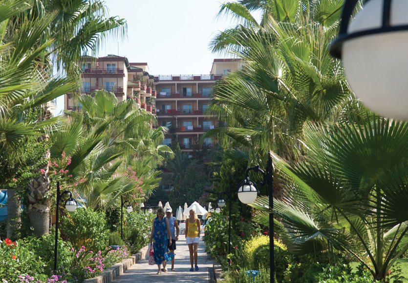 Holiday Park Resort Hotel