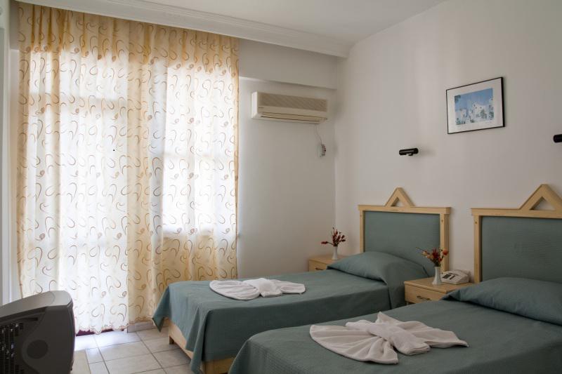 Hotel Glaros