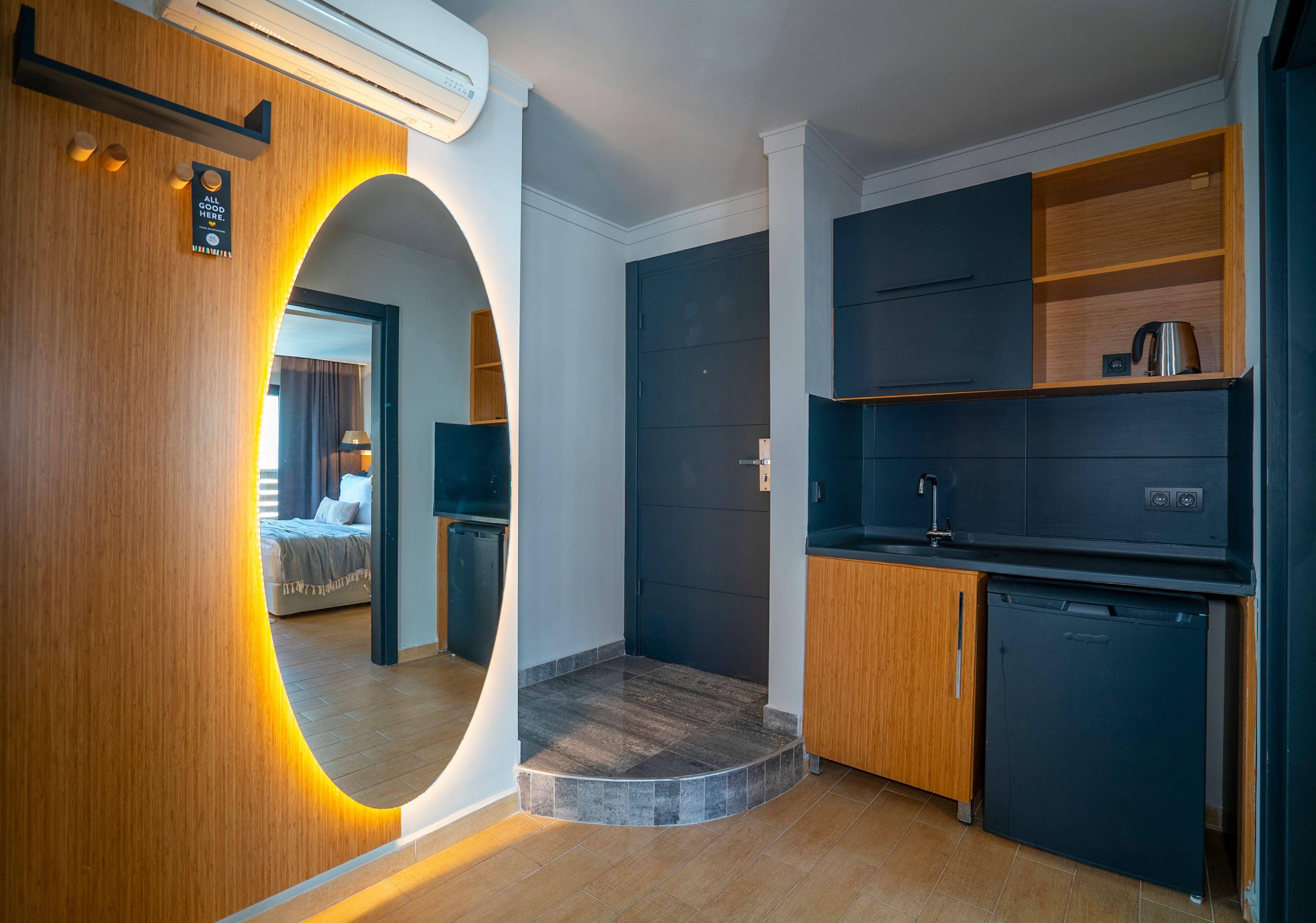 Smartline Sunpark (adults Only) Aparthotel