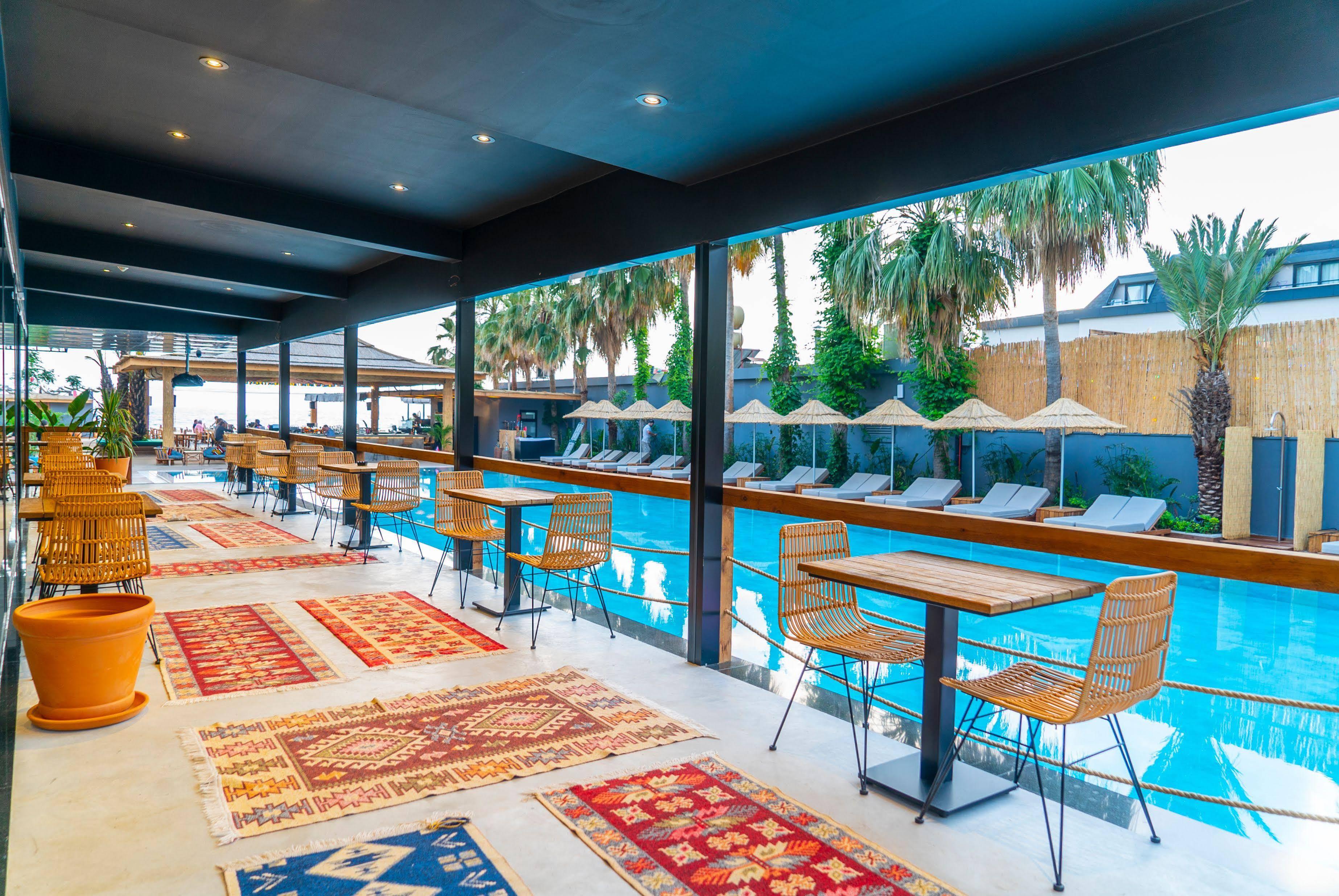 Aparthotel Smartline Sunpark (adults Only)