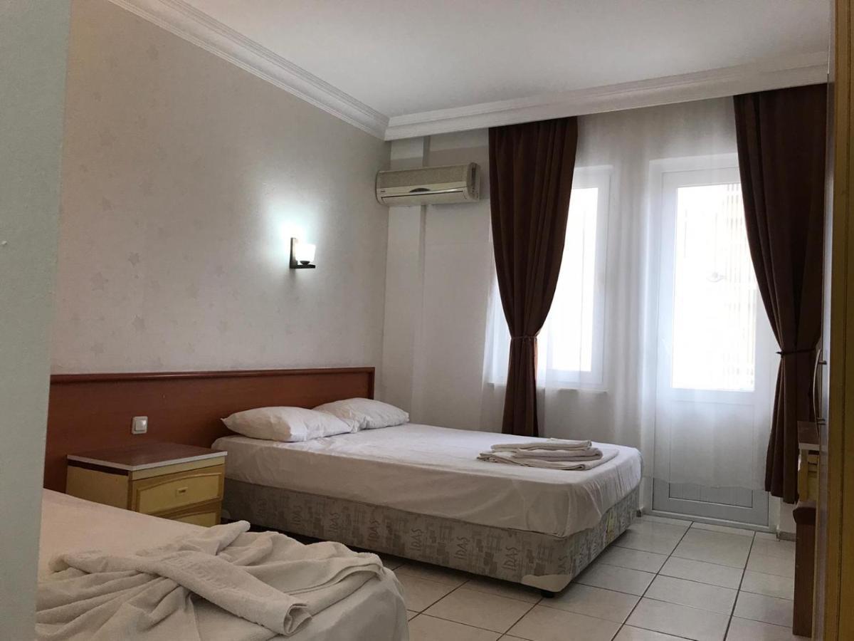 Moonlight Hotel 3*