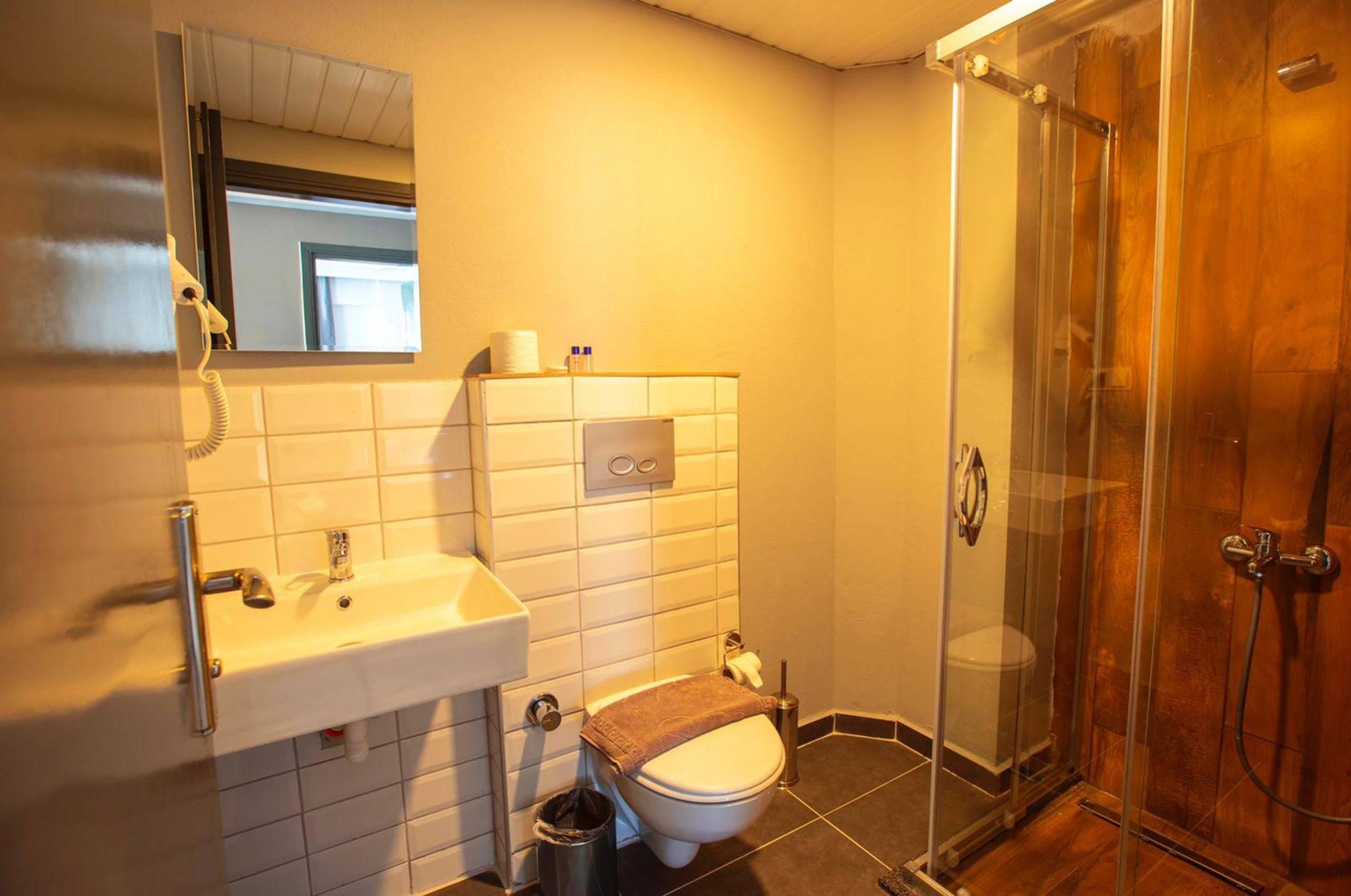 Aparthotel Hma & 3*