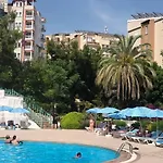 Larina Resort & Spa Hotel