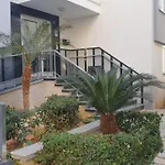 Alaiye Residence Cleopatra