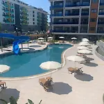 Cosy Flat, 150M To The Sea