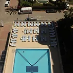 Green House City Hotel