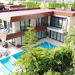 Villa With A View And Pool