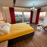Nar Villa