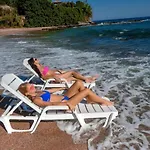 Lavina Hotel Okurcalar