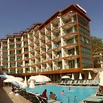 Grand Bayar Beach Hotel