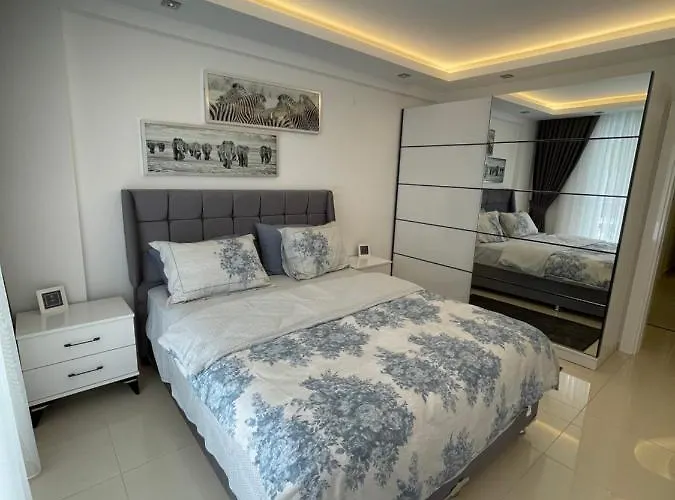 Alaiye Residence Cleopatra