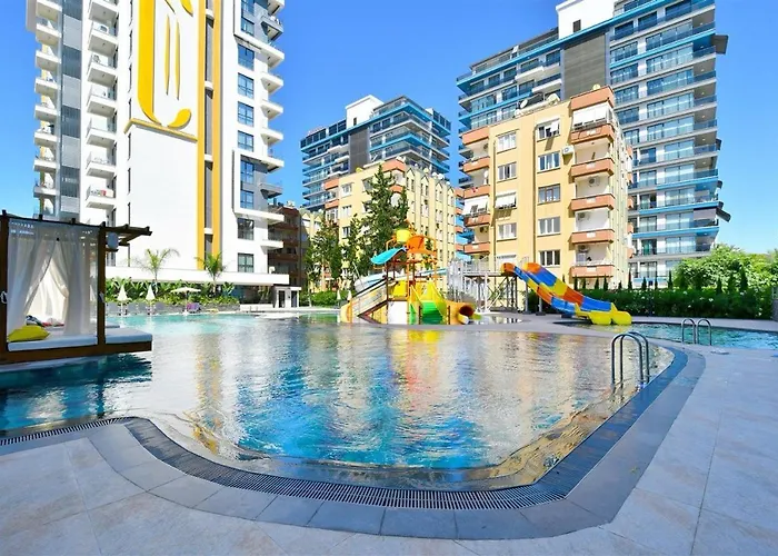 Cebeci Towers 1 Pluse 1 Mahmutlar