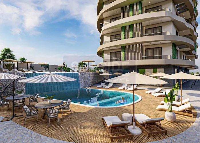 Stylish 1Br Flat Pool View & 10 Min Walk To Beach