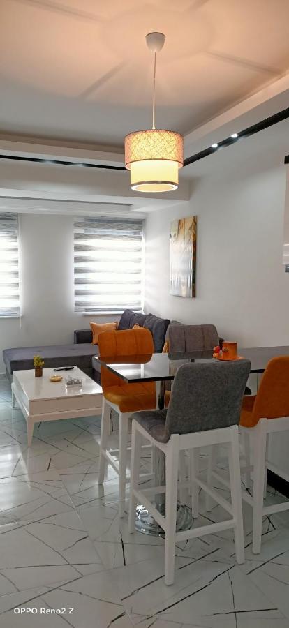 Comfortable Luxury Apartment
