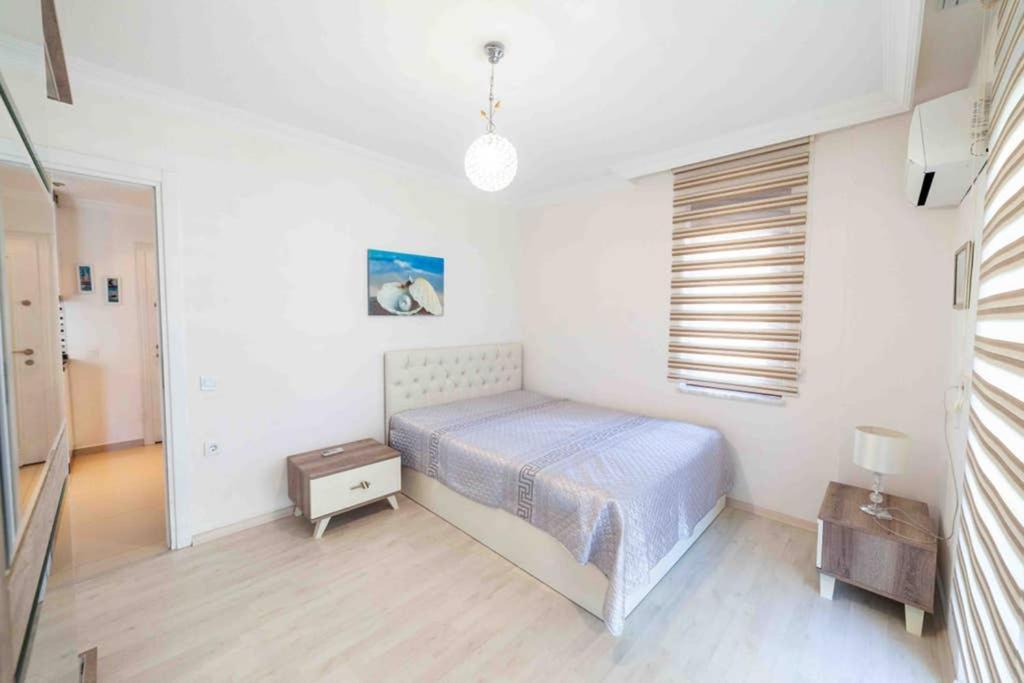 Apartment Trio City Blue