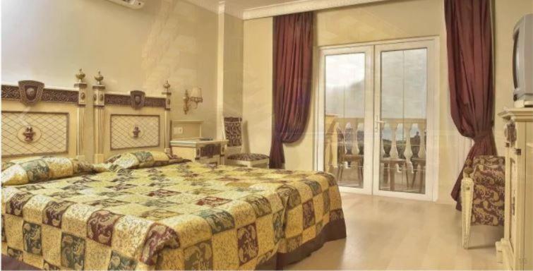 Larina & Spa Hotel
