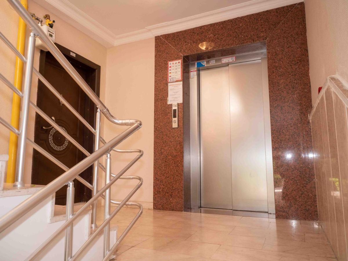 Apartment Dream Country 1