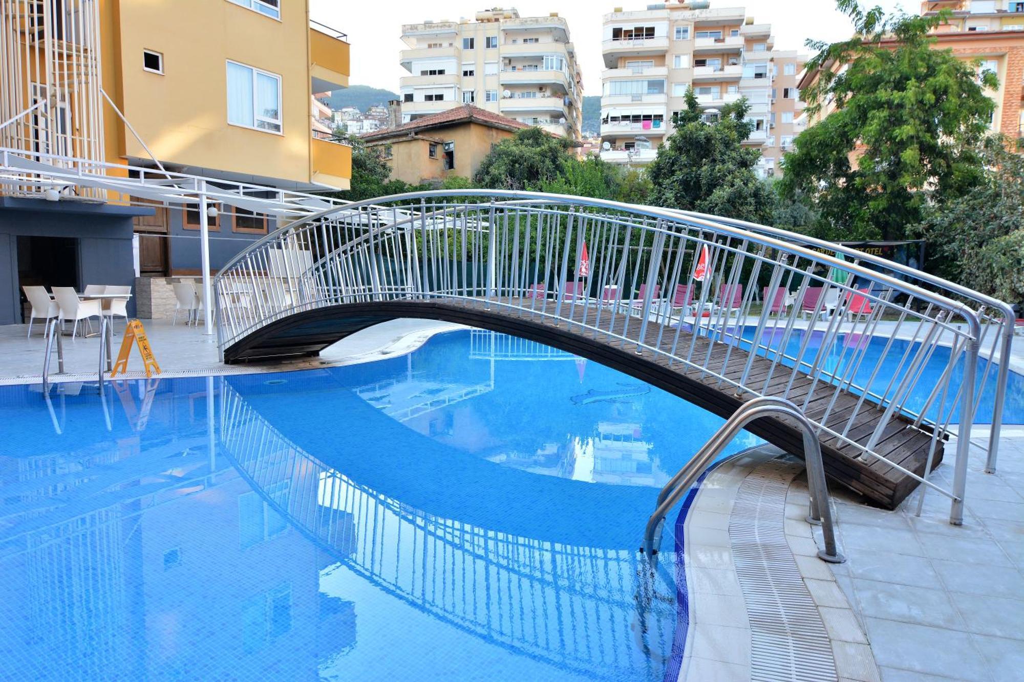 Rose Garden Aparthotel Alanya
