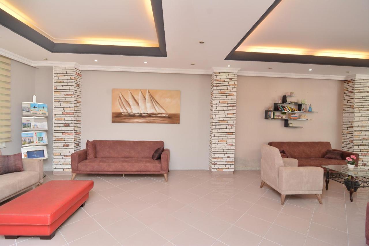 Rose Garden Aparthotel 2*