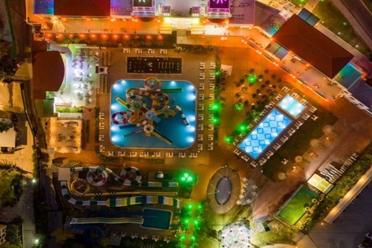 Club Aqua Plaza 4*