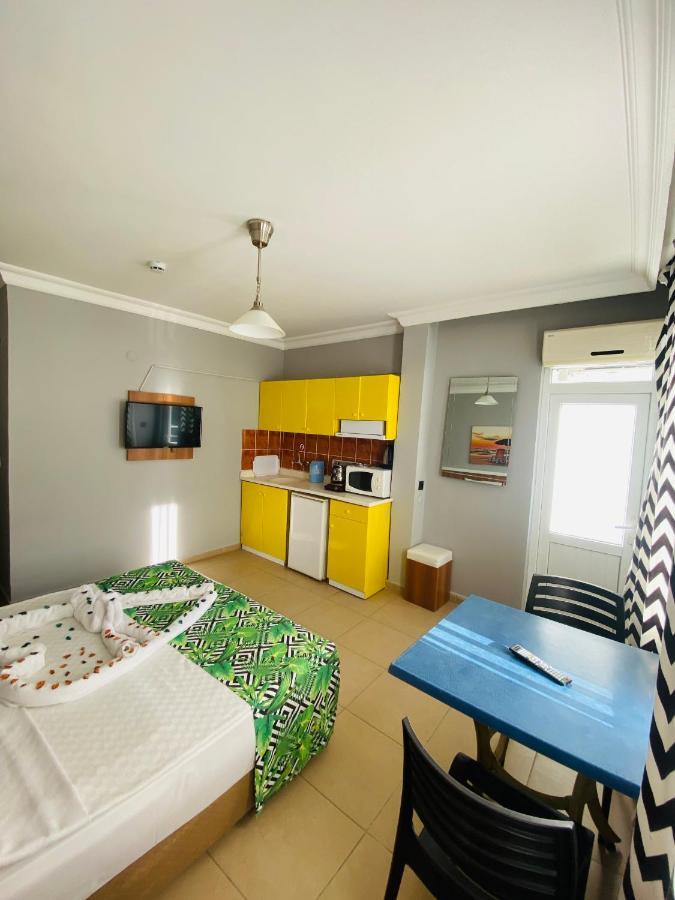 Kleopatra Icaria Aparthotel 2*