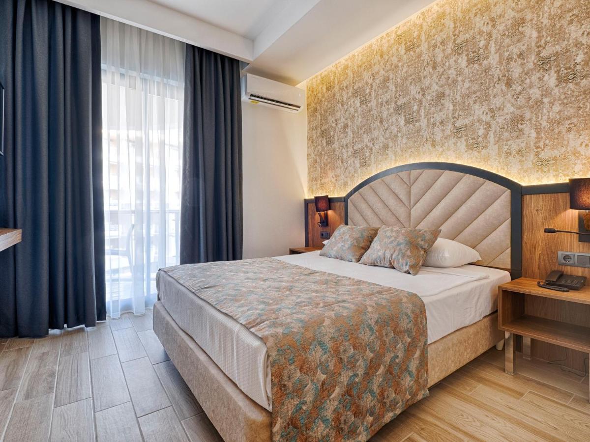 Aparthotel Grand Uysal