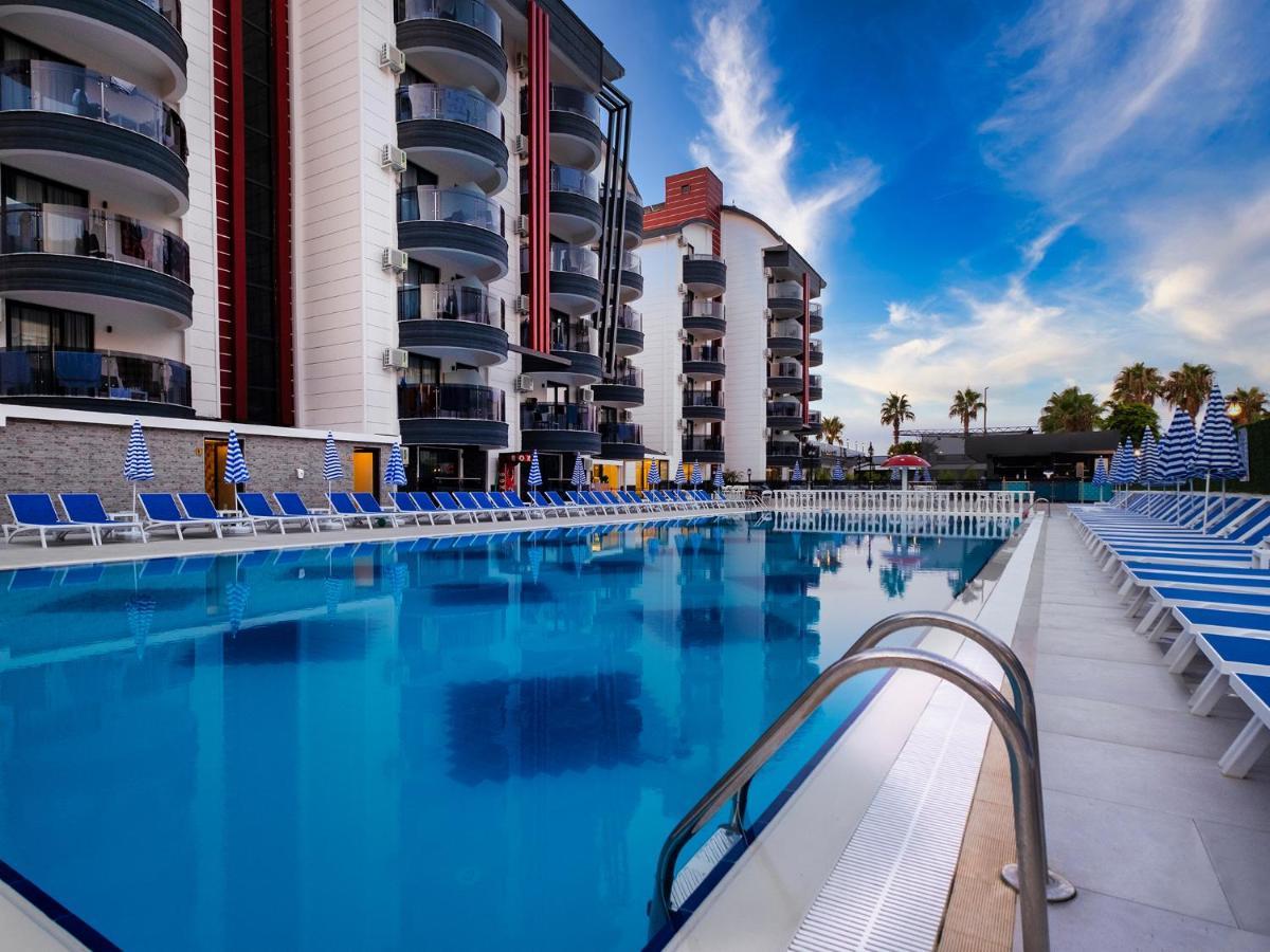 Grand Uysal Aparthotel