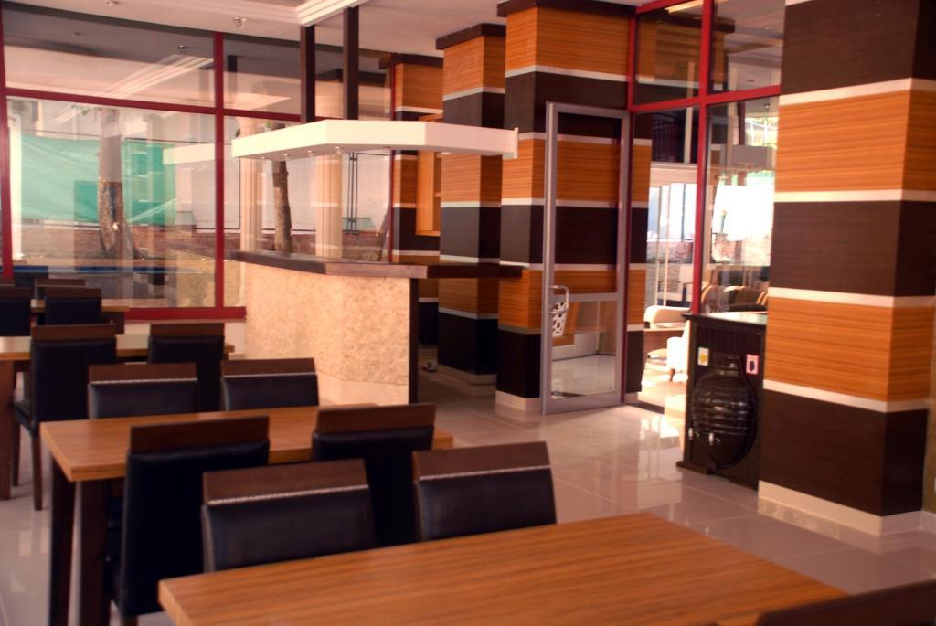 Diamore Hotel 3*