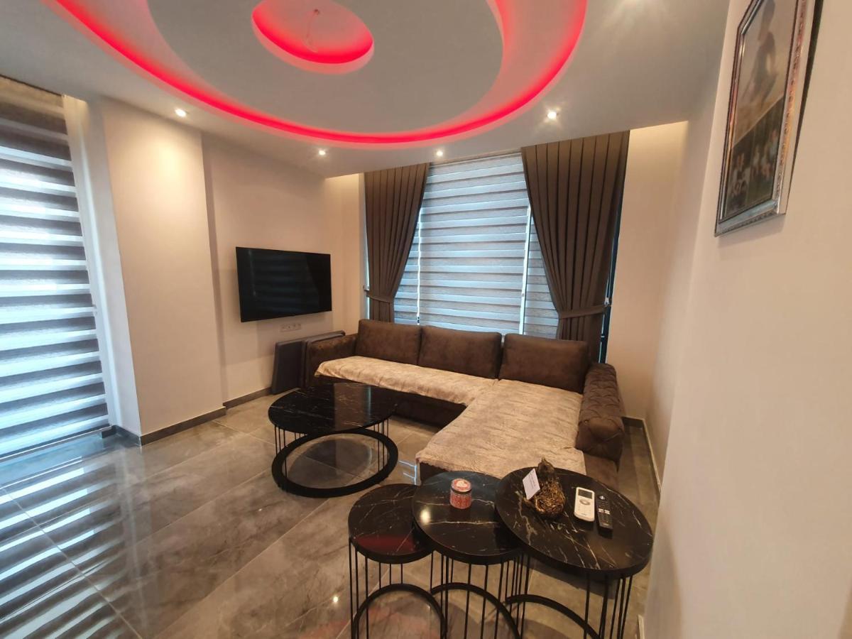 Yekta Kingdom Trade Center 1+1 Luxury Apartment Alanya