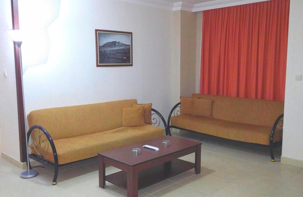 Lejlighedshotel Ada-1