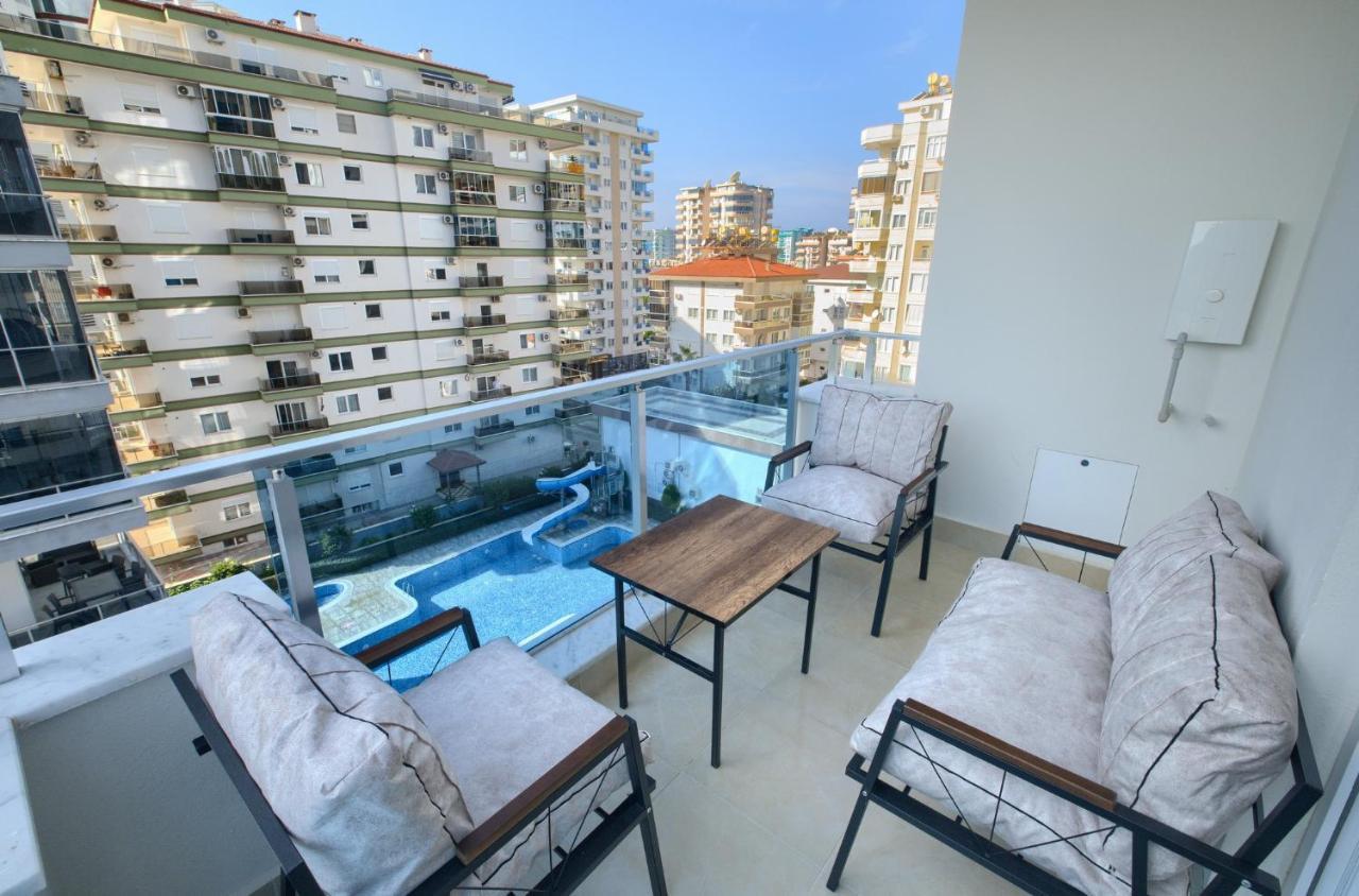 Yekta Blue By Newinn Apartment