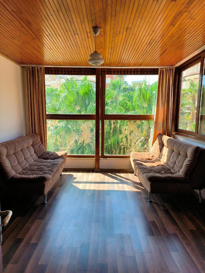 Green Garden 5b Apartment